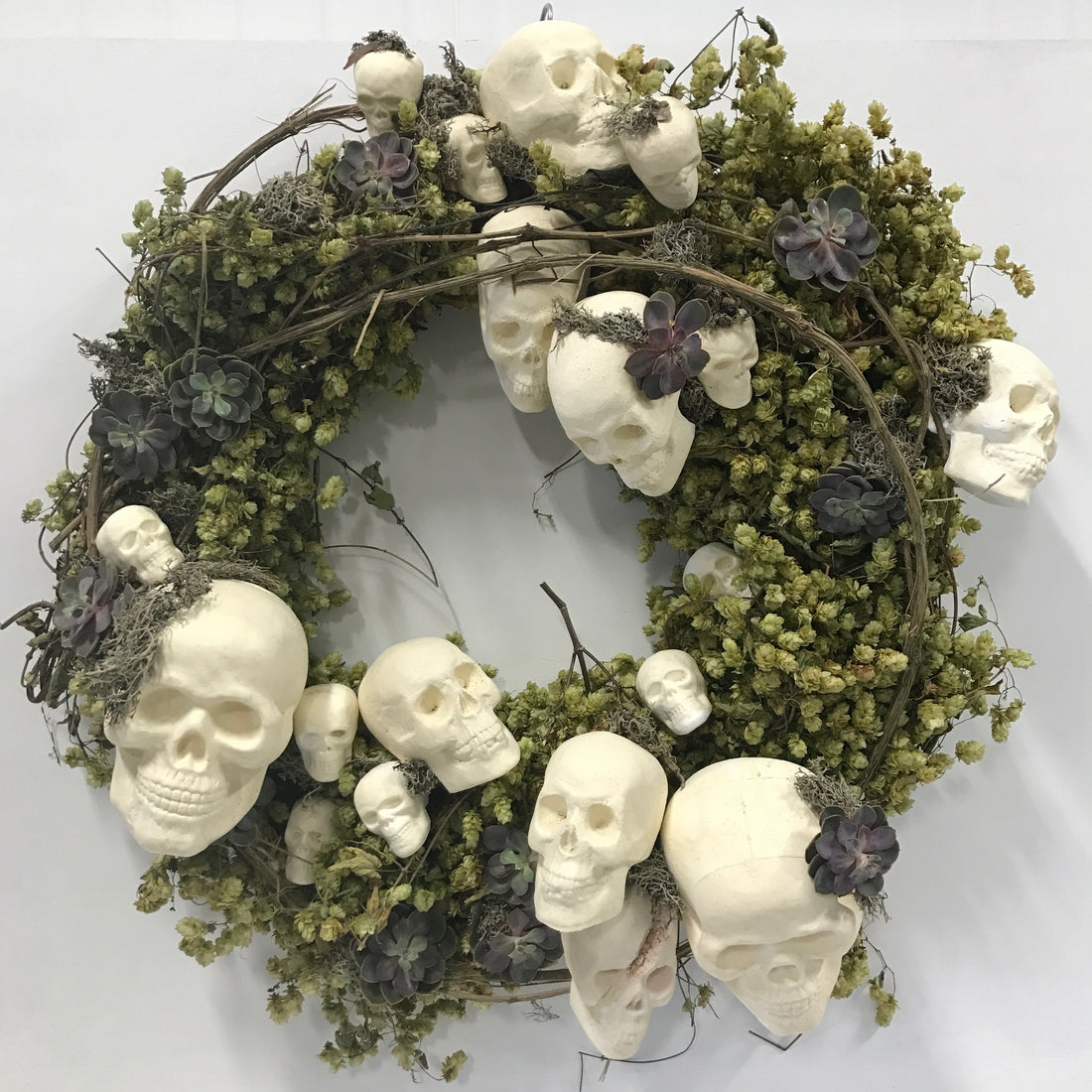 Spooktacular Foot Traffic: How Halloween Displays Turn Passersby into Paying Customers