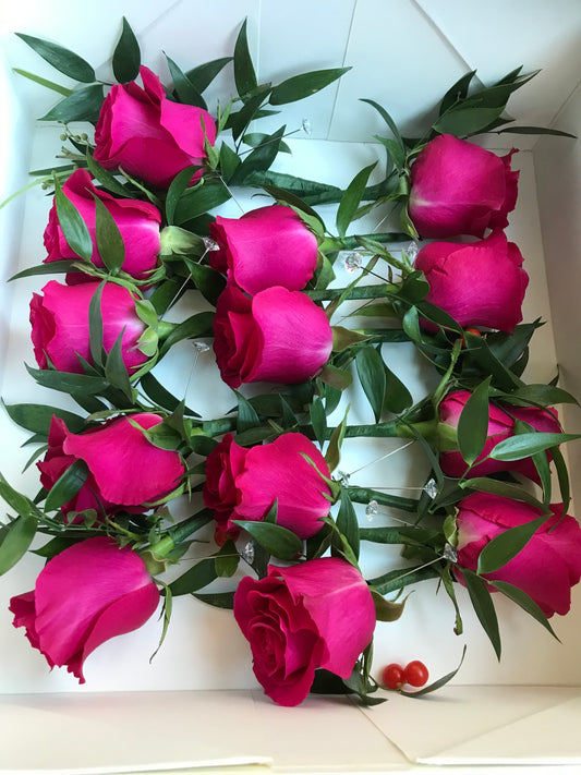 10 Rose buttonholes